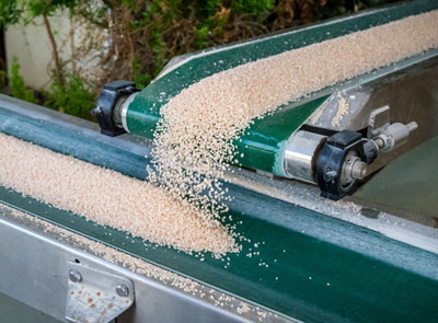 gritty load on a bulk conveyor