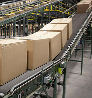 belt conveyors in a distribution center