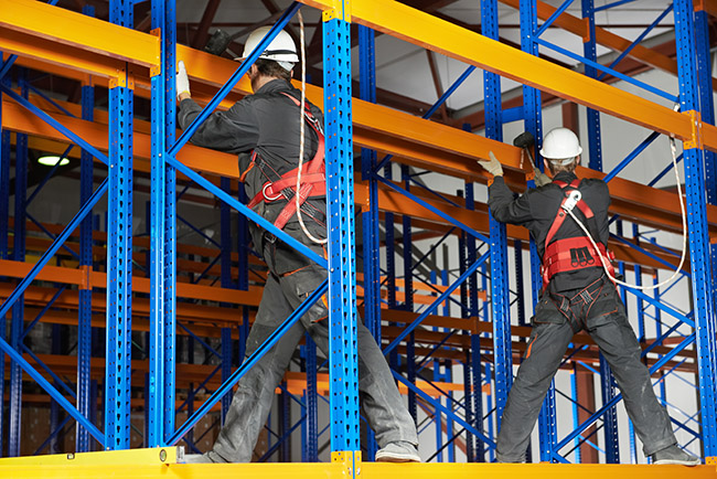 installation for pallet rack with fall safety prevention