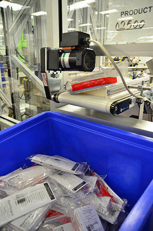 low profile system interface with packaging machinery
